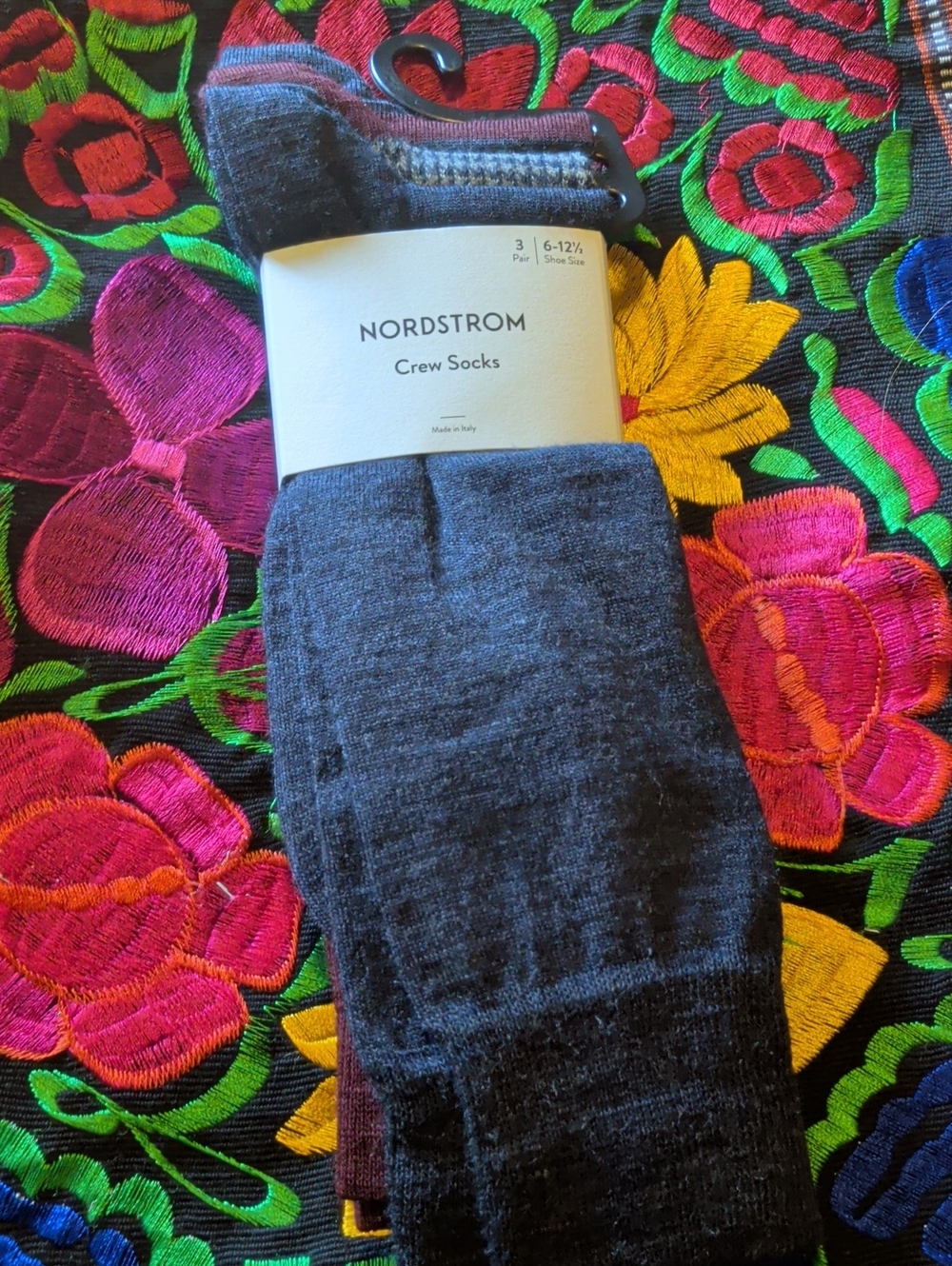 Nordstrom Men’s Crew Socks - Charcoal & Burgundy (3 Pack)